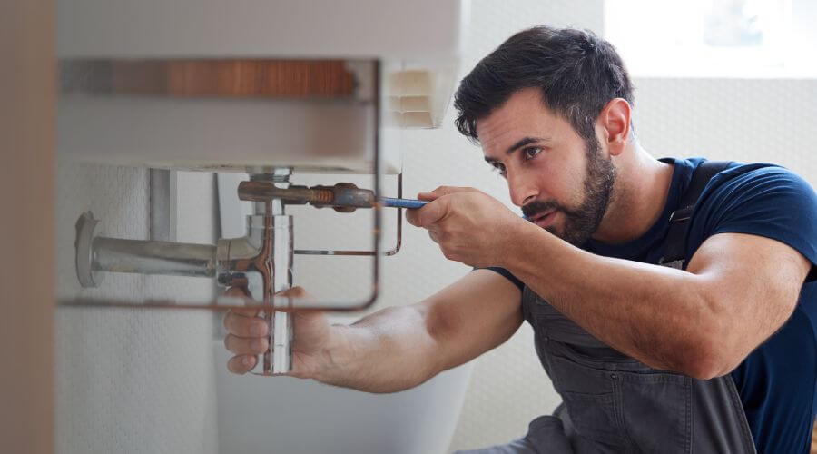 Professional water heater installation services in Bismarck, AR